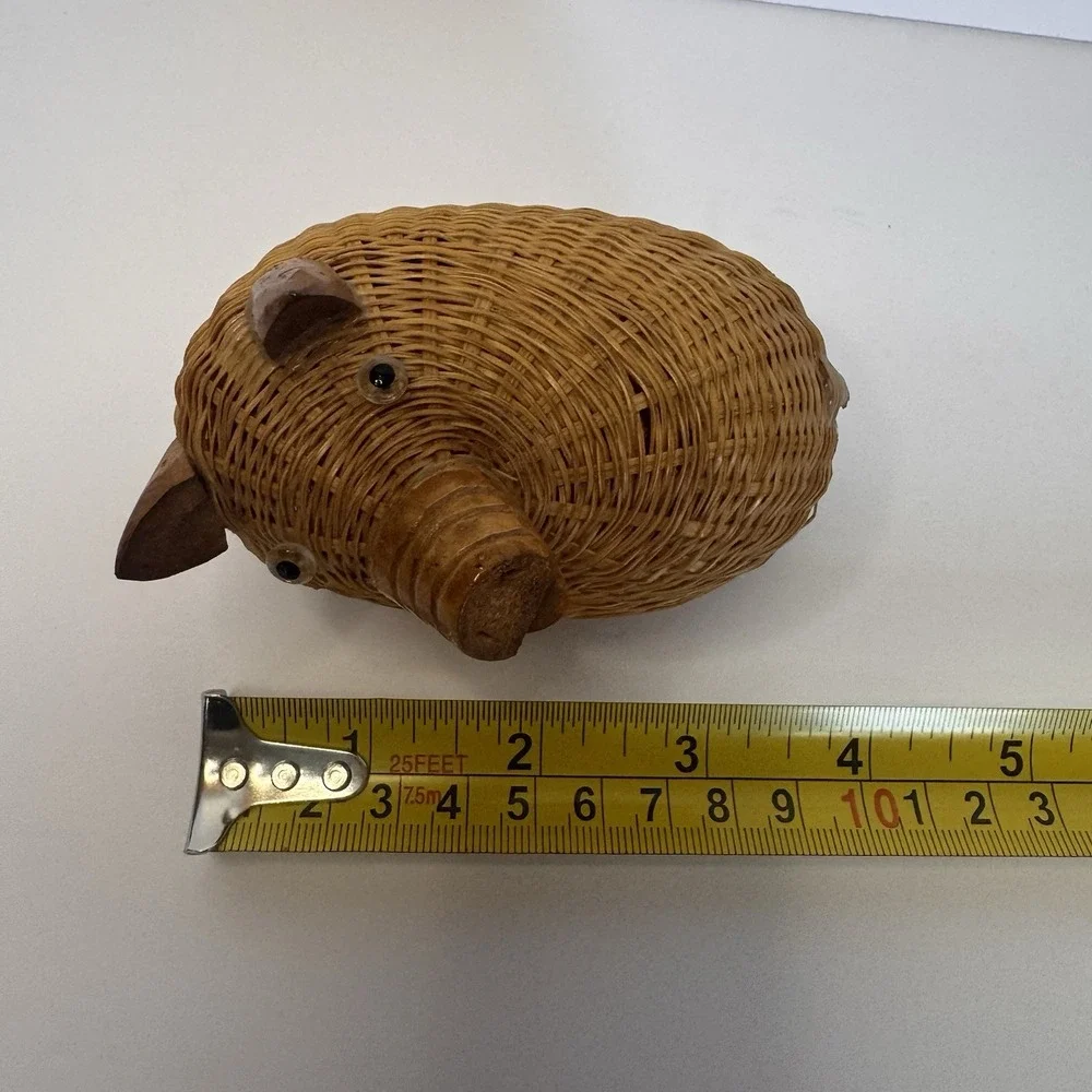 Vintage Wicker Pig Basket Novelty - Small Cute Storage Trinket Box Brown
